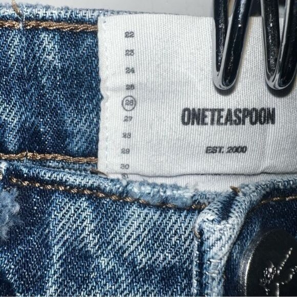 One Teaspoon Womens Mid Waist Bandits Distressed Denim Shorts Size 28 Blue Casua - Picture 5 of 16